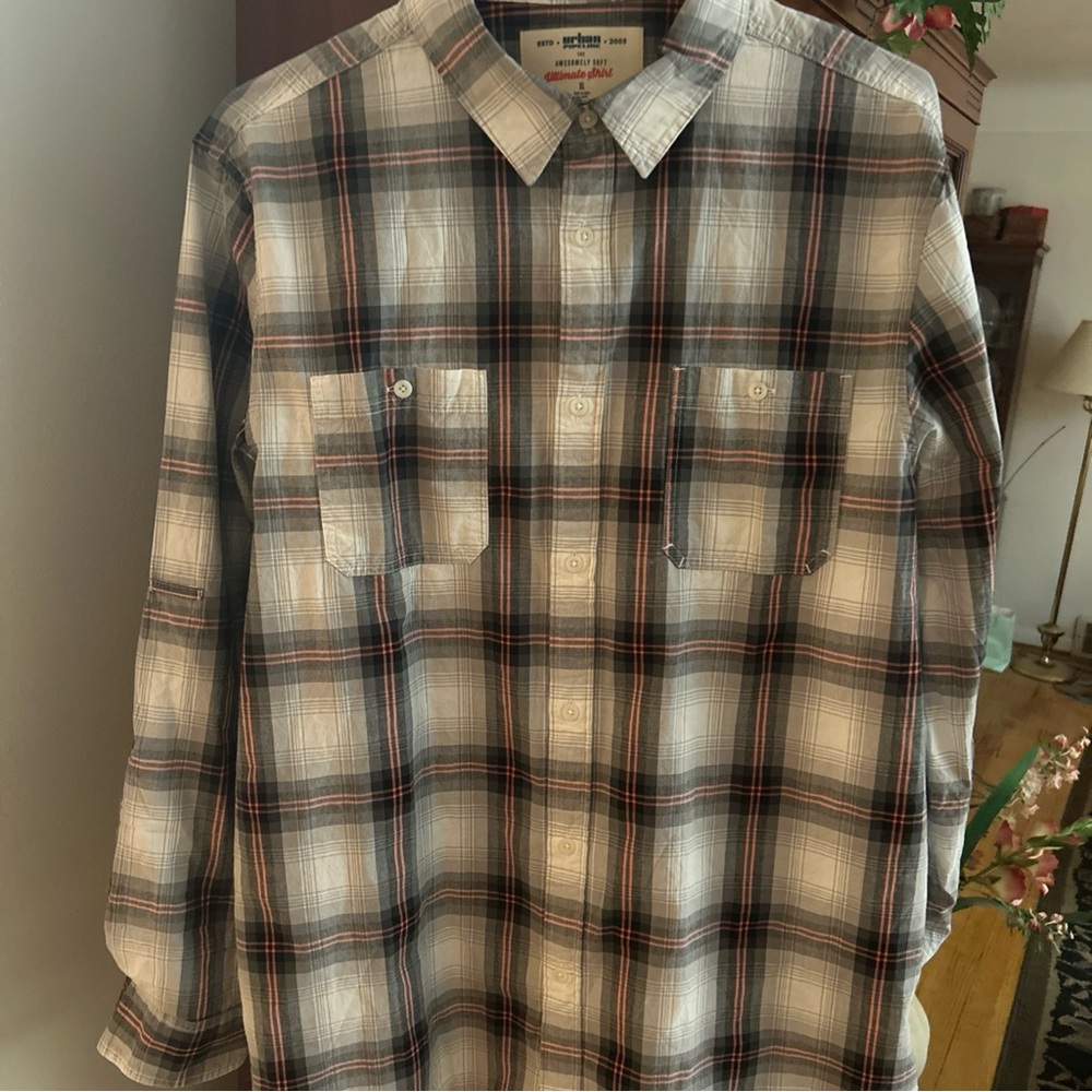 Urban Pipeline Black, Gray, Pink and White Plaid Button Down Shirt XL